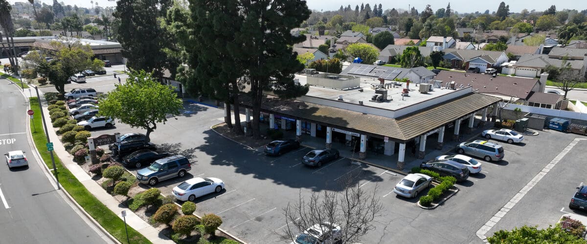 Camarillo Mobil Plaza Aerial View